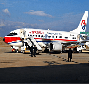 三沙航空托运航空快运业稳步发展的原因是什么？